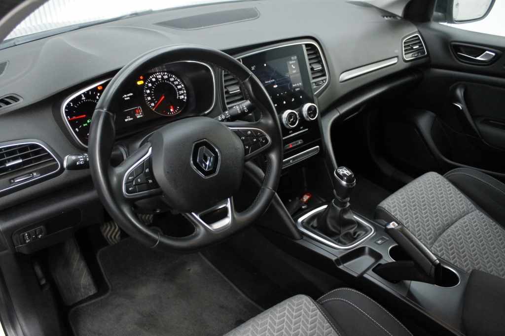 renault-megane-sport-tourer-2022-diesel-1461cc