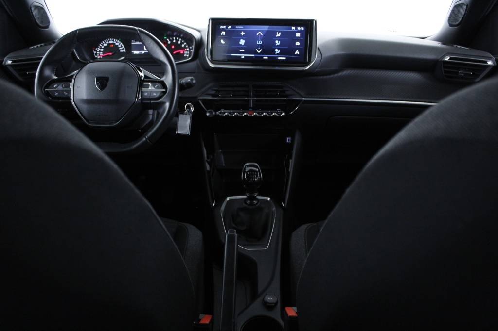 peugeot-2008-2024-gasolina-1199cc
