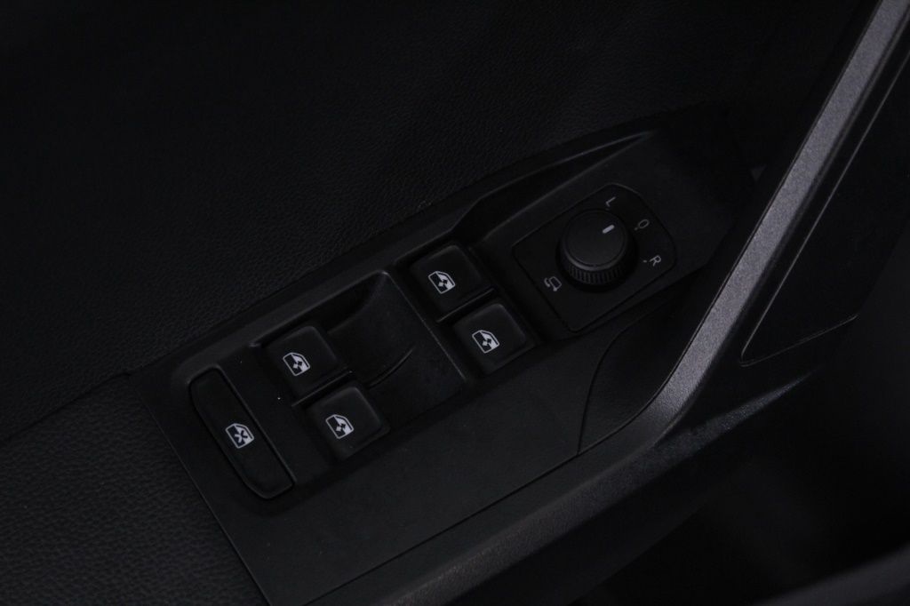 seat-ibiza-2024-gasolina-999cc