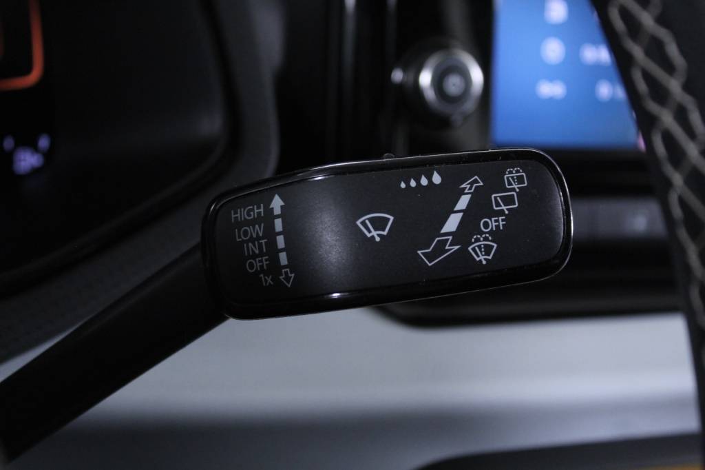 seat-ibiza-2024-gasolina-999cc