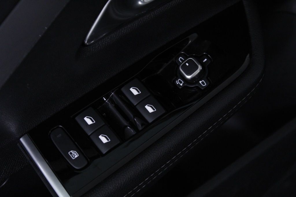 opel-astra-sport-tourer-2025-diesel-1499cc