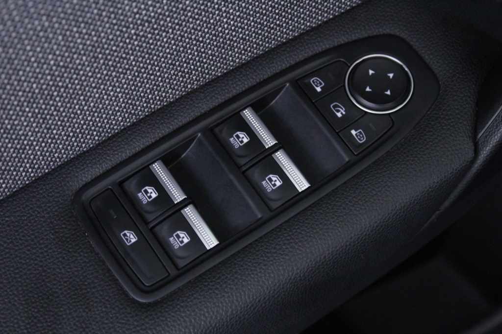 renault-captur-2024-gasolina-999cc