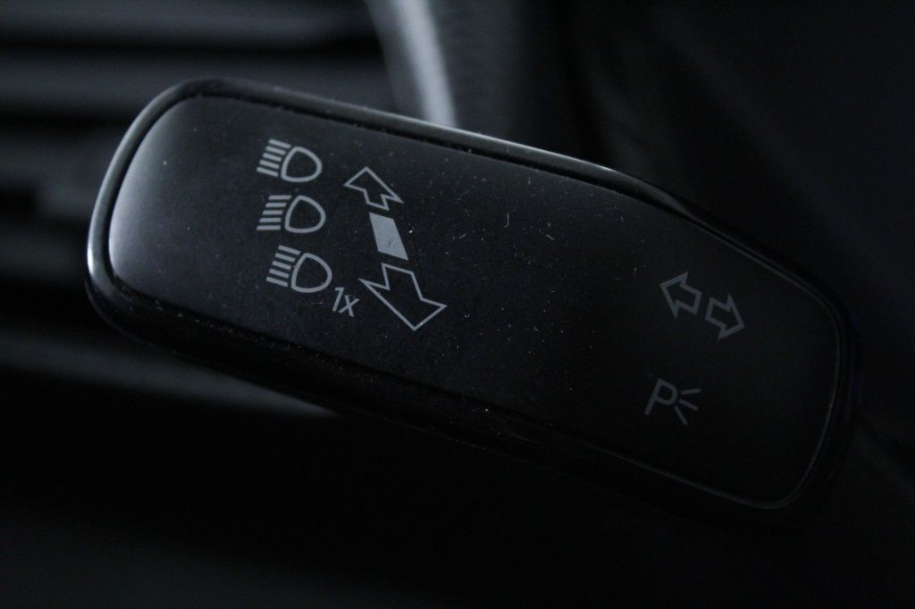 volkswagen-t-cross-2023-gasolina-999cc