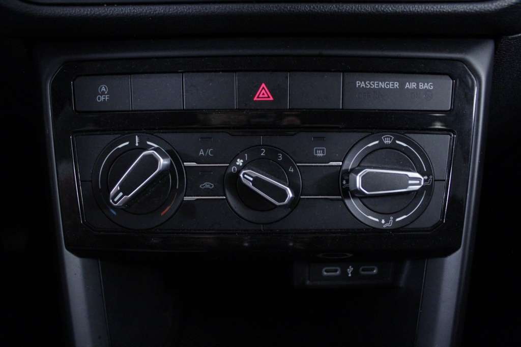 volkswagen-t-cross-2023-gasolina-999cc