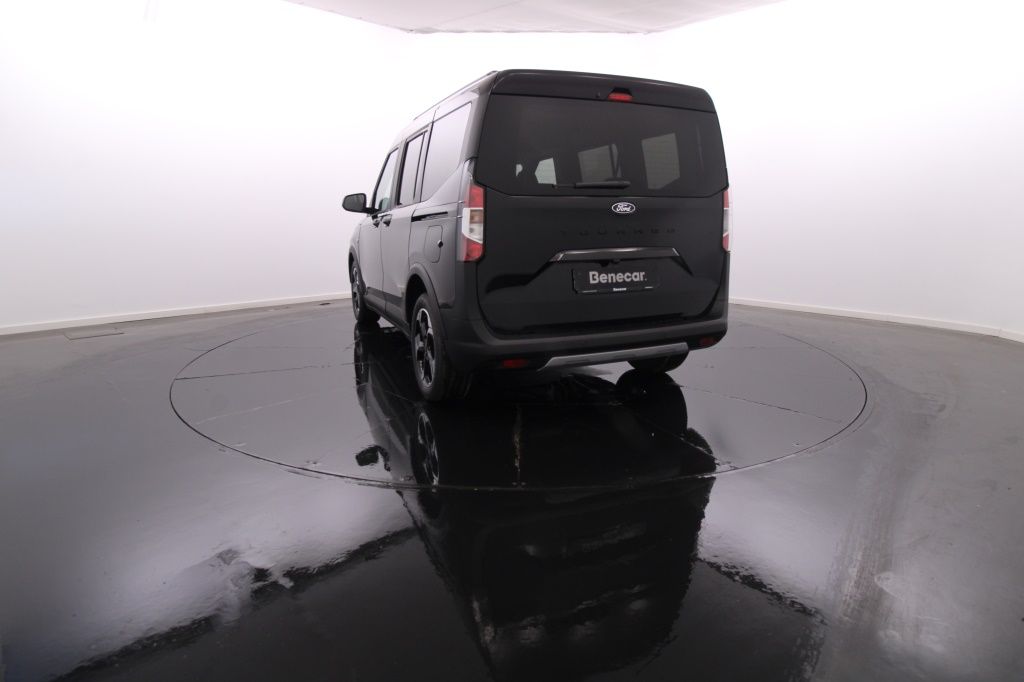 ford-tourneo-2024-gasolina-999cc