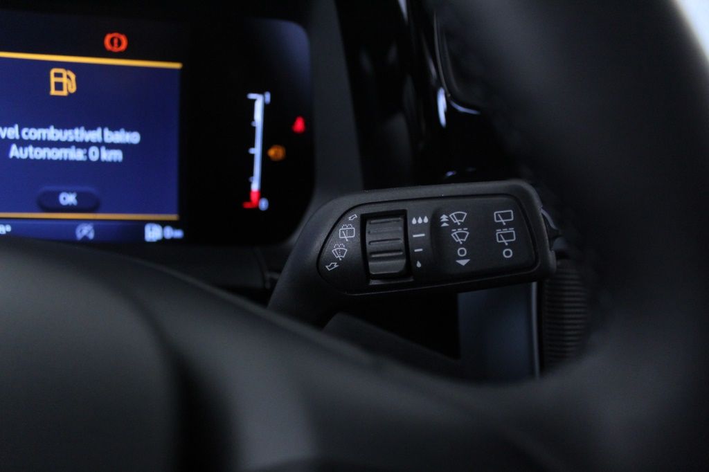ford-tourneo-2024-gasolina-999cc