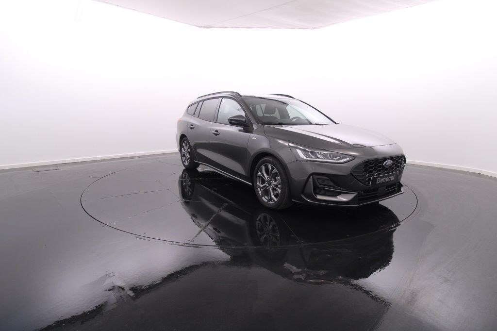 ford-focus-sw-2023-diesel-1499cc