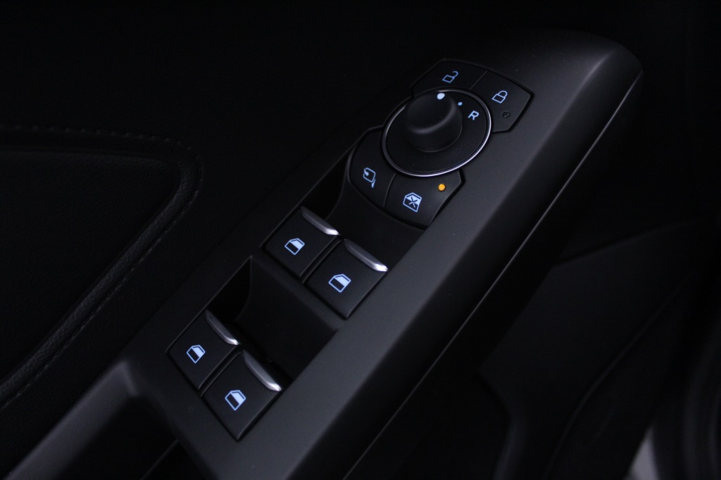 ford-focus-sw-2023-diesel-1499cc