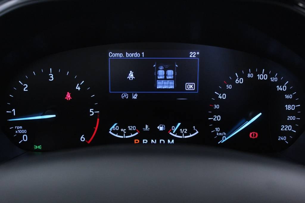 ford-focus-sw-2023-diesel-1499cc