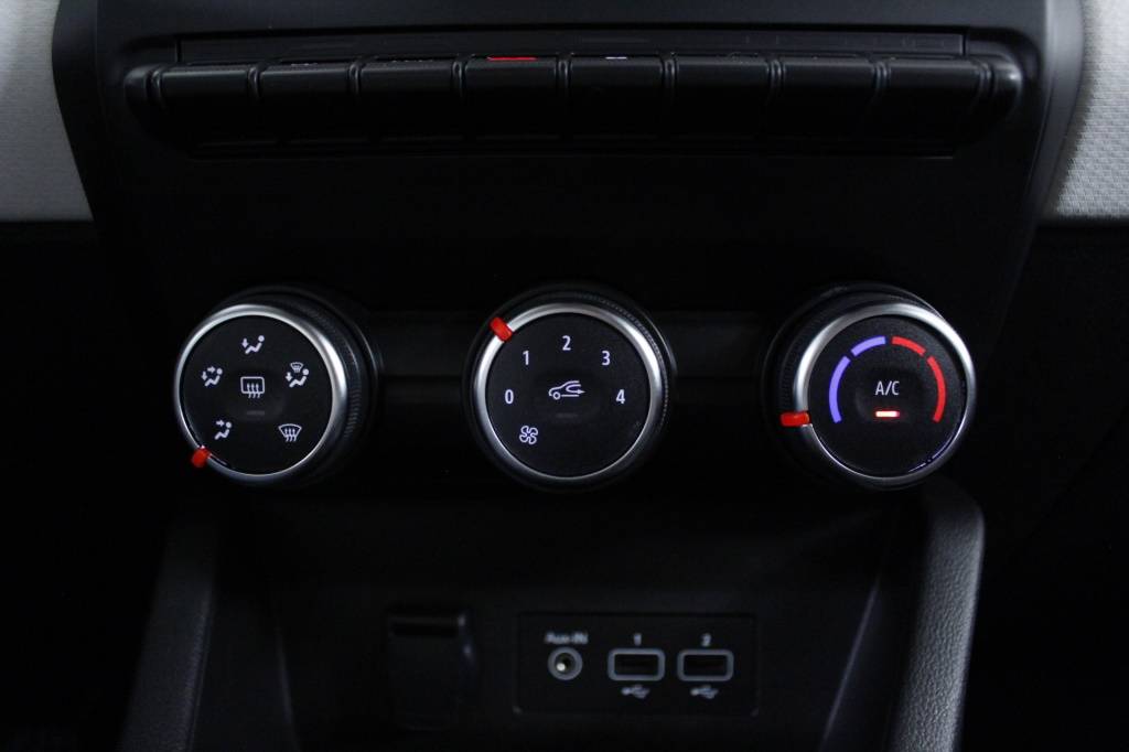 renault-clio-2023-gasolina-999cc