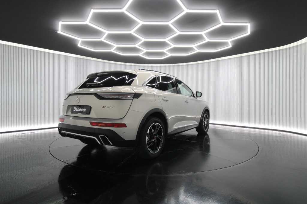 ds-ds-7-crossback-2022-hibrido-1598cc