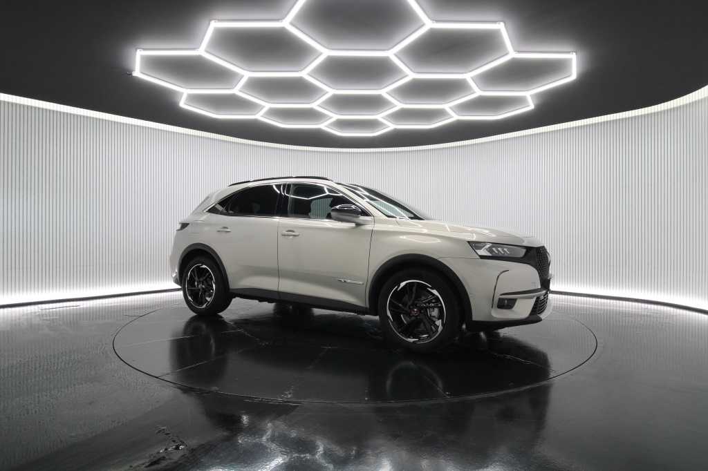 ds-ds-7-crossback-2022-hibrido-1598cc