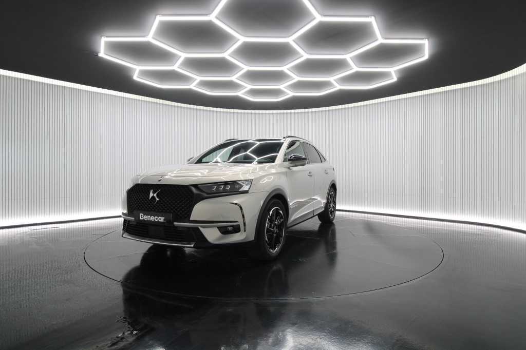 ds-ds-7-crossback-2022-hibrido-1598cc
