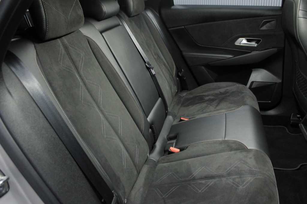 ds-ds-7-crossback-2022-hibrido-1598cc