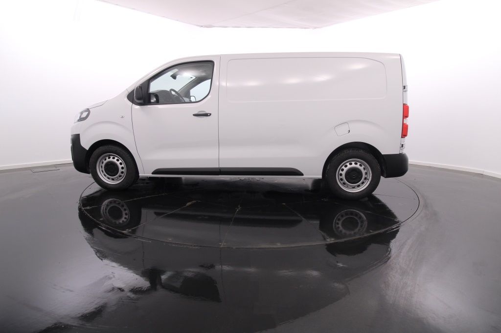citroen-jumpy-2023-diesel-1499cc