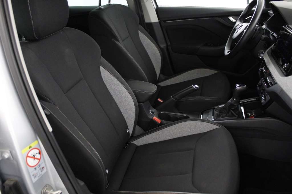 skoda-kamiq-2024-gasolina-999cc