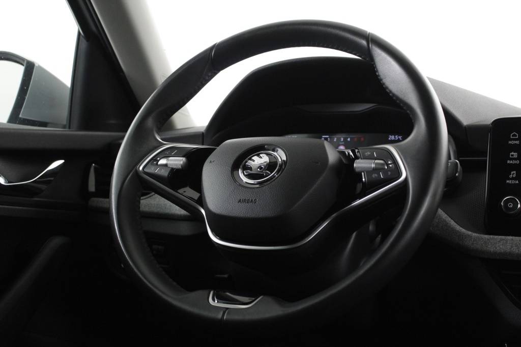 skoda-kamiq-2024-gasolina-999cc