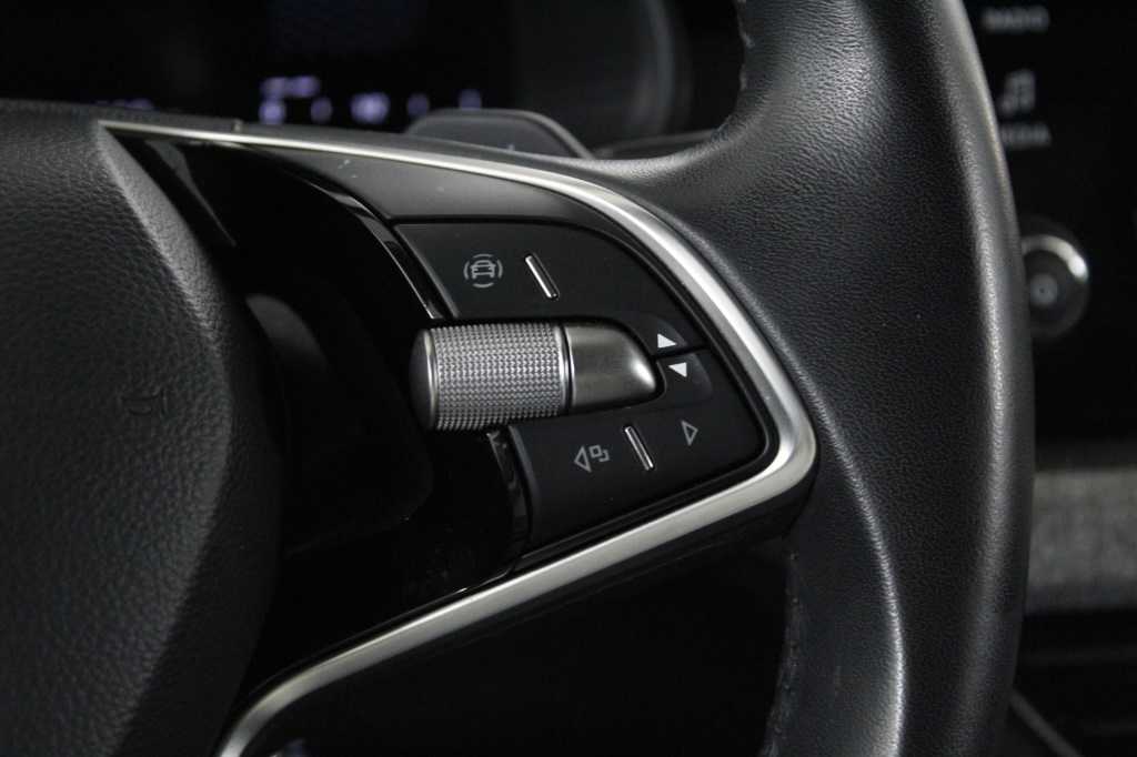 skoda-kamiq-2024-gasolina-999cc