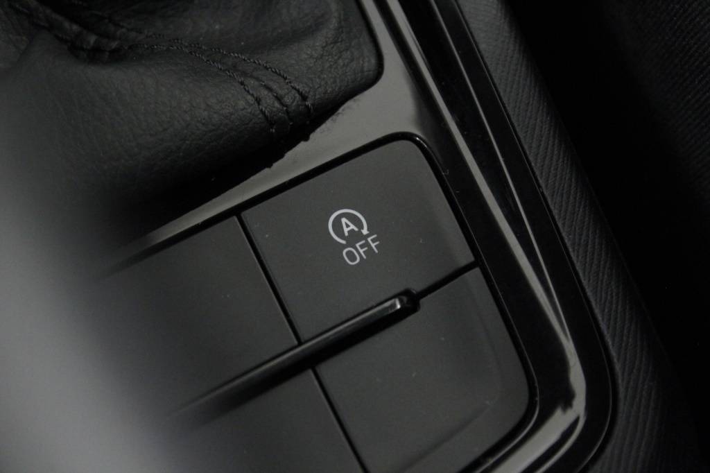 skoda-kamiq-2024-gasolina-999cc