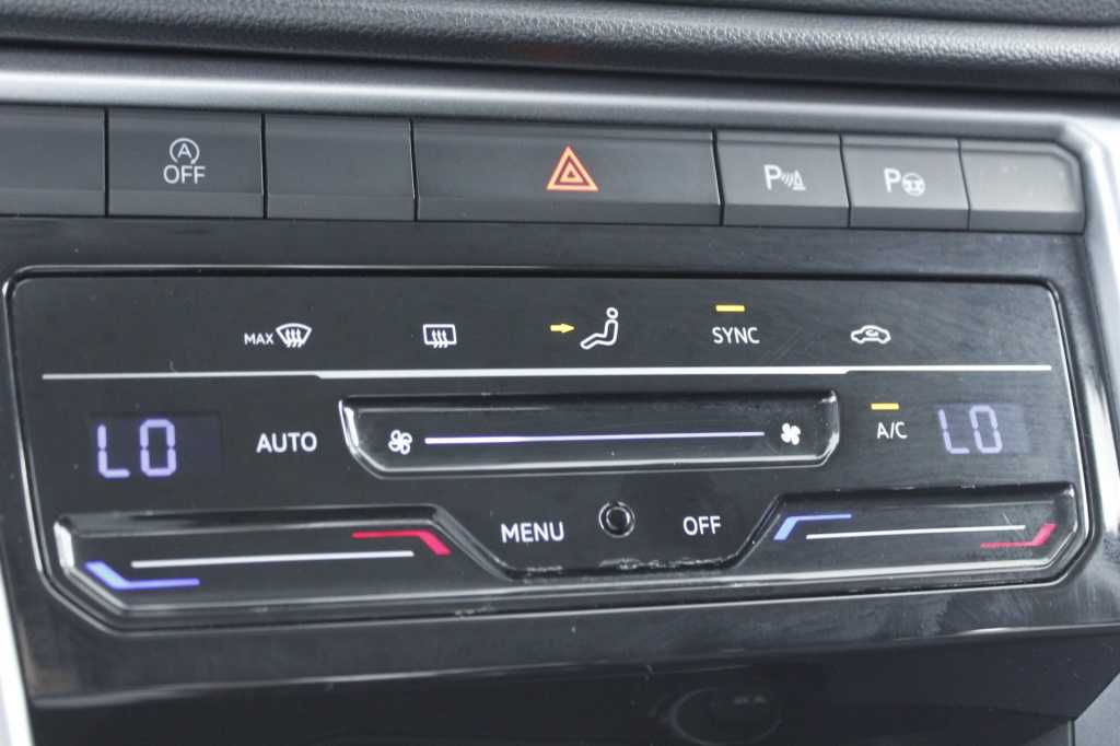 volkswagen-t-roc-2024-gasolina-999cc