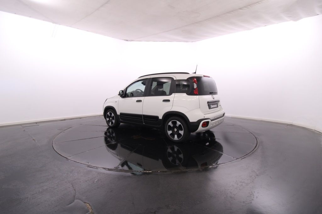 fiat-panda-2025-hibrido-999cc