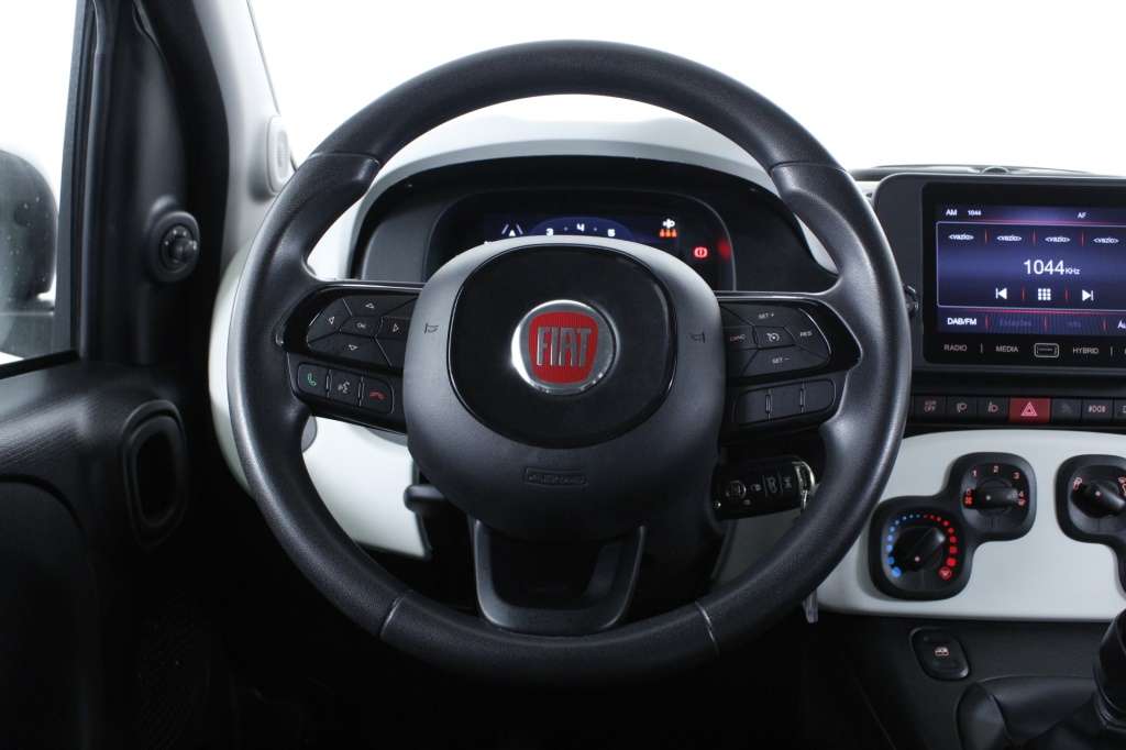 fiat-panda-2025-hibrido-999cc