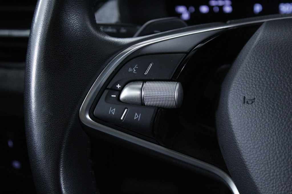 skoda-scala-2024-gasolina-999cc