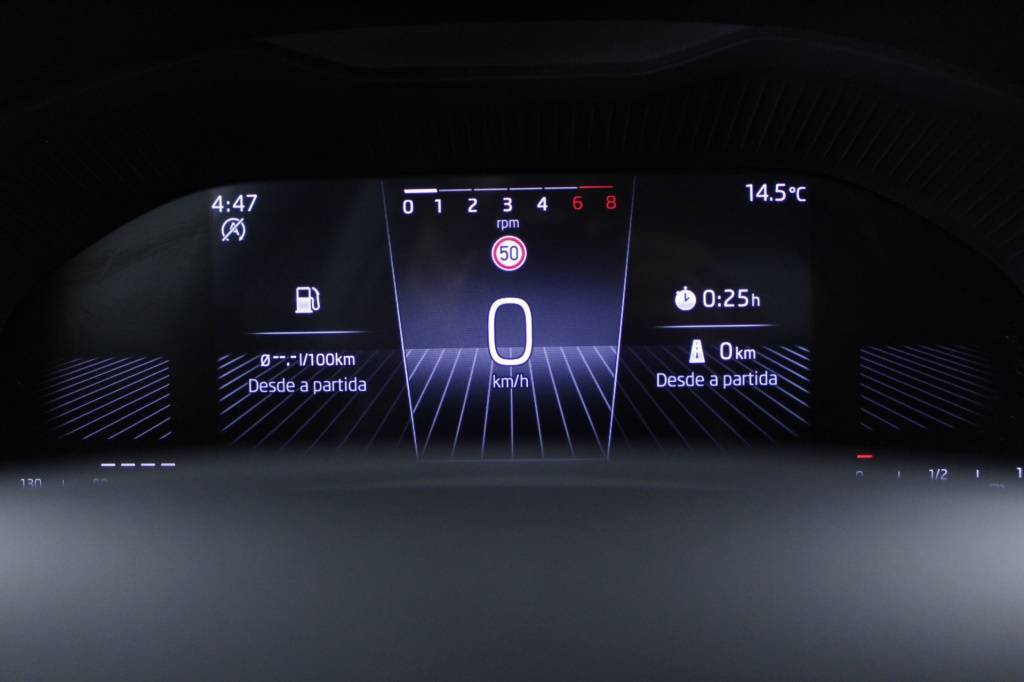 skoda-scala-2024-gasolina-999cc