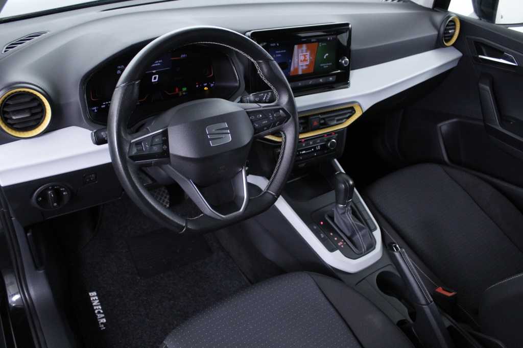 seat-arona-2024-gasolina-999cc