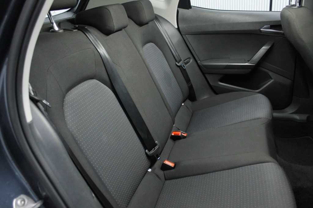 seat-arona-2024-gasolina-999cc