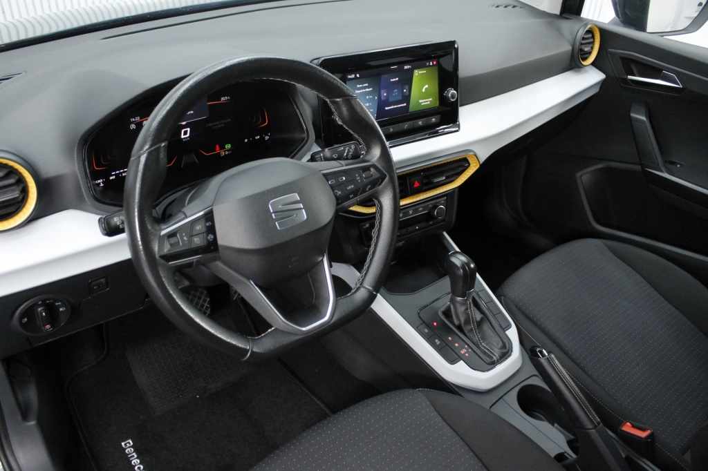 seat-arona-2024-gasolina-999cc