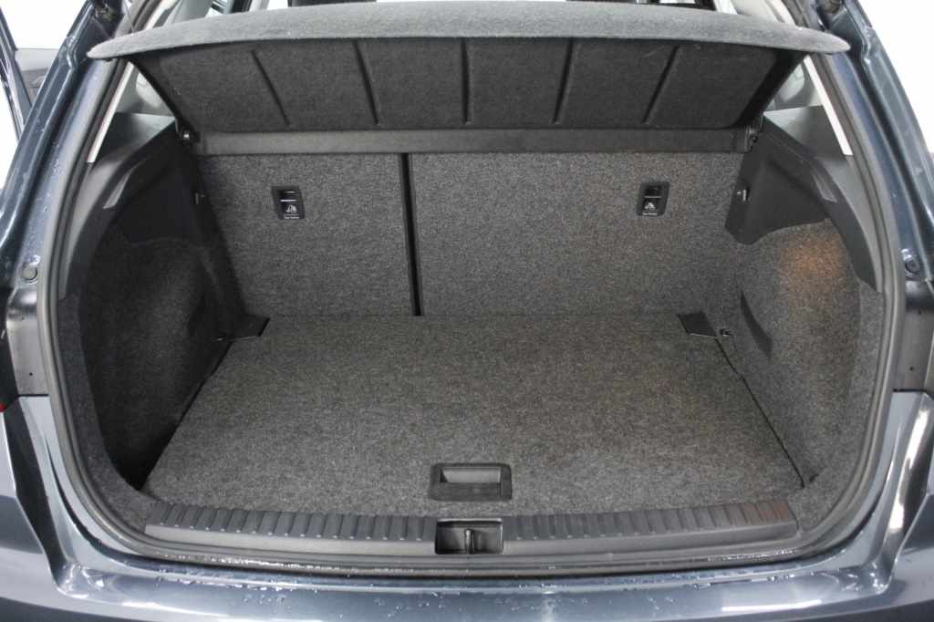seat-arona-2024-gasolina-999cc