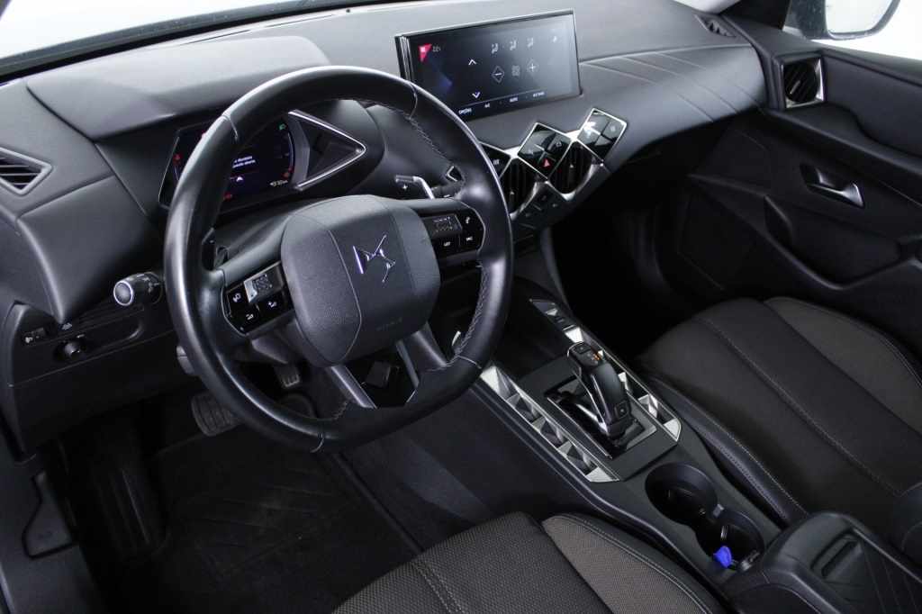 ds-ds-3-crossback-2023-diesel-1499cc