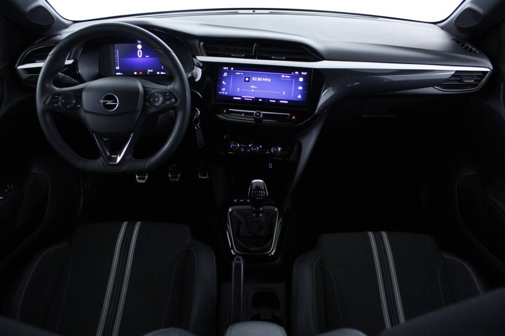 opel-corsa-2024-gasolina-1199cc