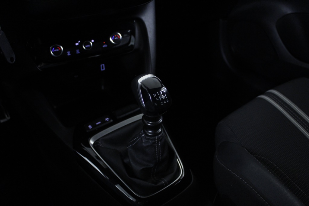 opel-corsa-2024-gasolina-1199cc