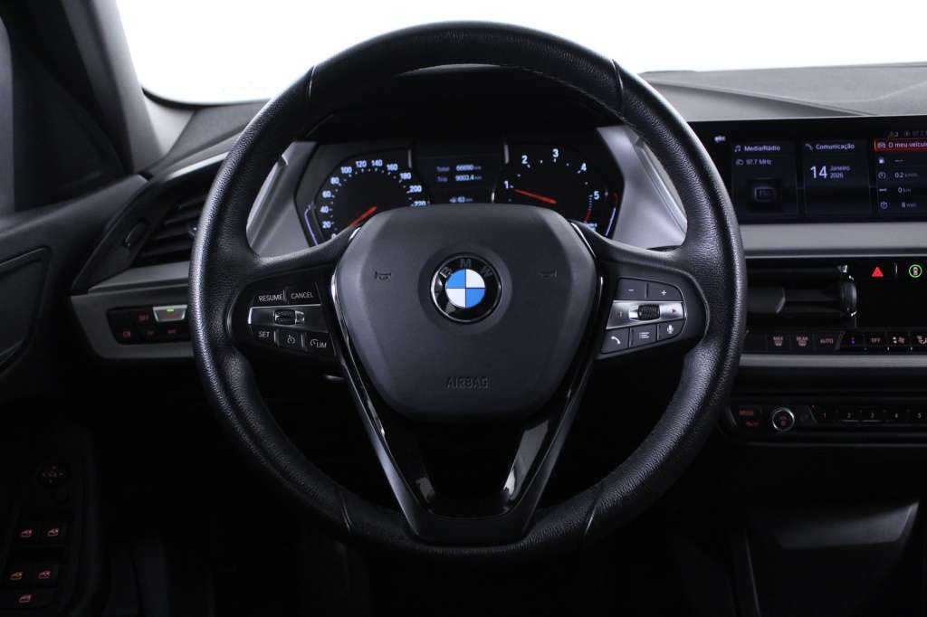 bmw-serie-1-2021-diesel-1496cc