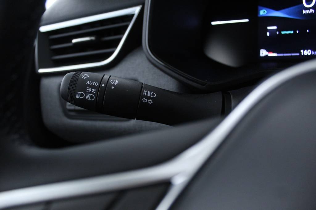 mitsubishi-colt-2024-gasolina-999cc