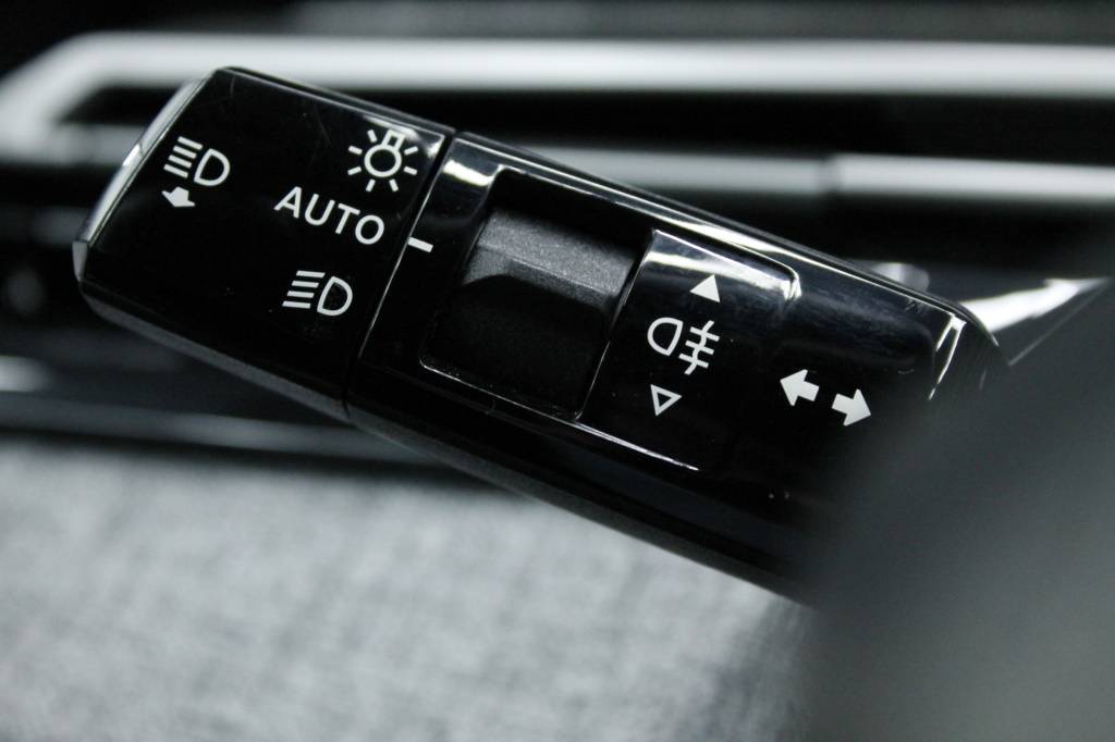 peugeot-3008-2025-hibrido-1199cc