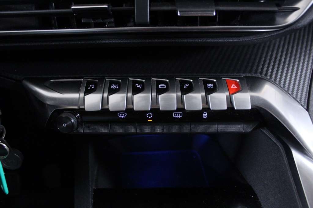 peugeot-3008-2019-diesel-1499cc