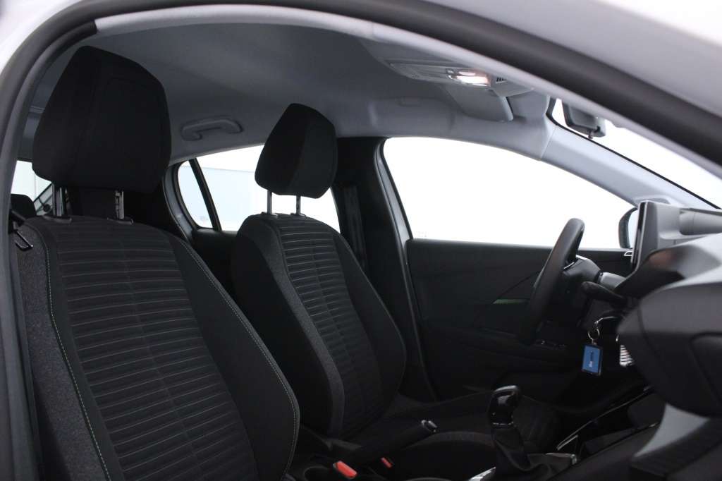 peugeot-208-2024-gasolina-1199cc