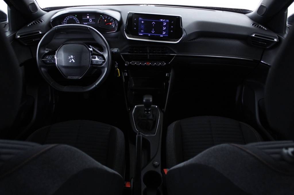 peugeot-2008-2022-gasolina-1199cc