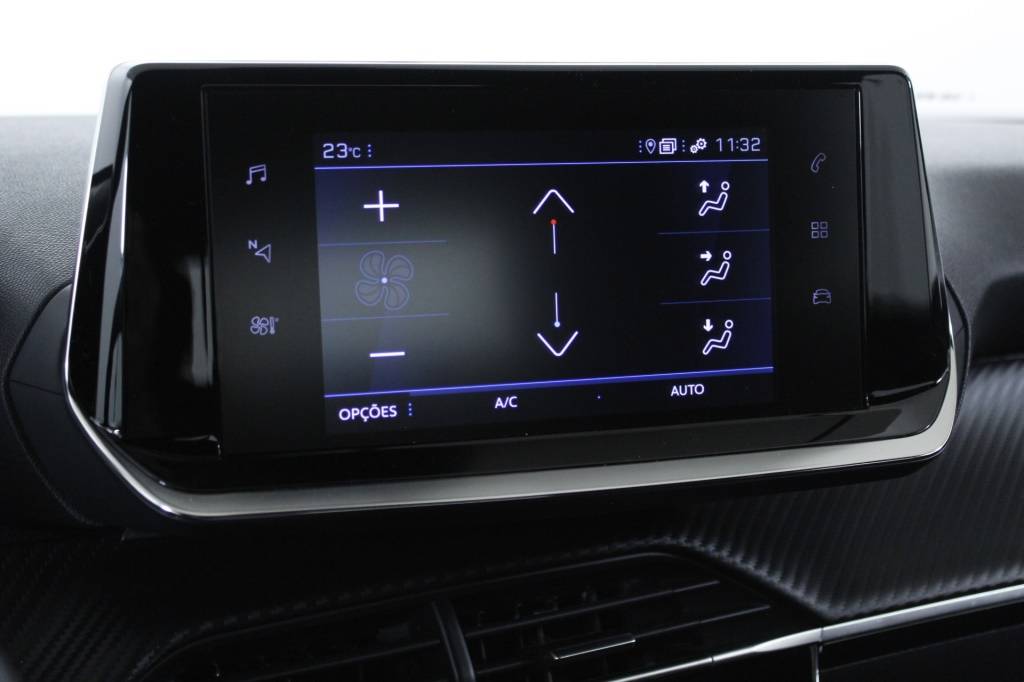 peugeot-2008-2022-gasolina-1199cc