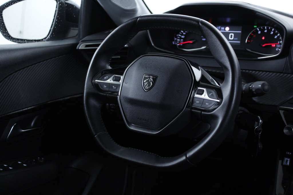 peugeot-208-2024-gasolina-1199cc