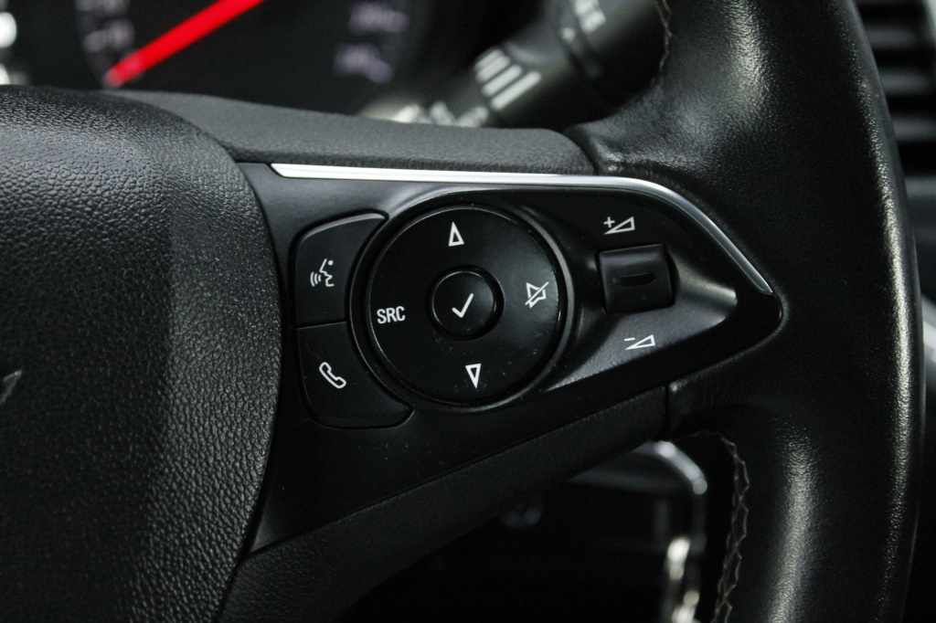 opel-grandland-x-2021-diesel-1499cc
