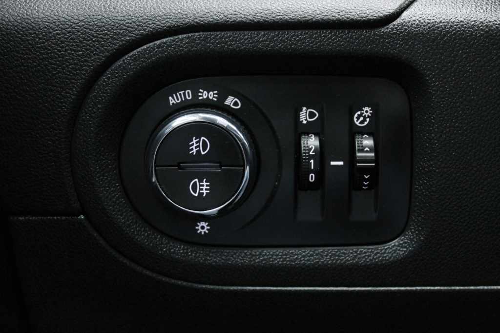 opel-grandland-x-2021-diesel-1499cc