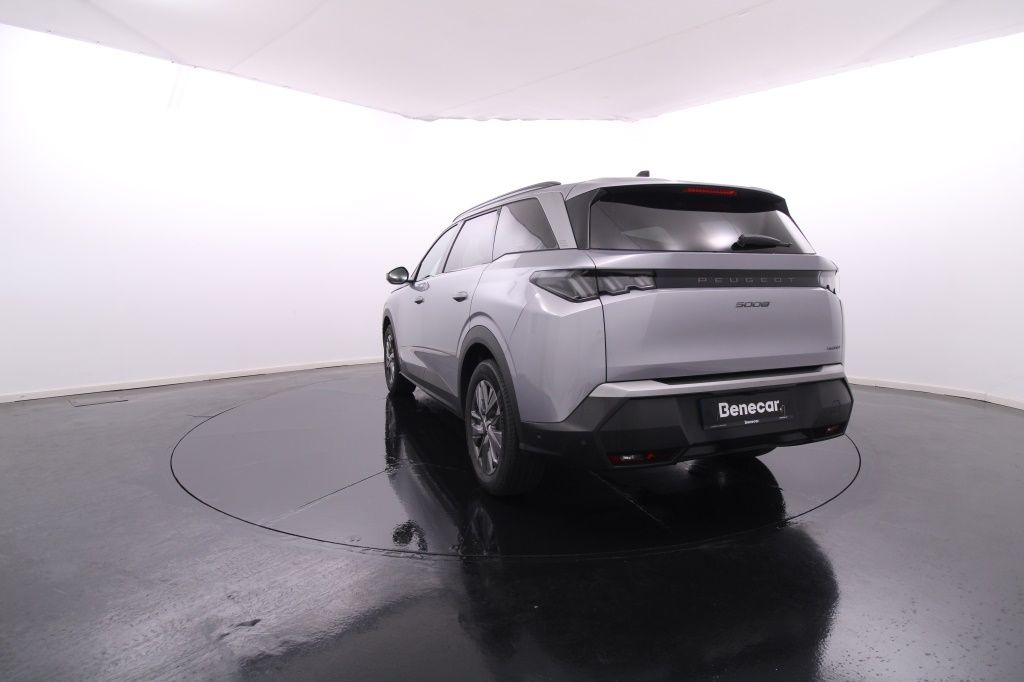 peugeot-5008-2025-hibrido-1199cc