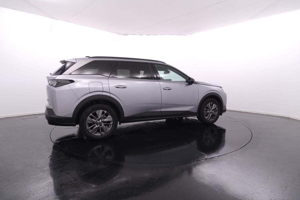 peugeot-5008-2025-hibrido-1199cc