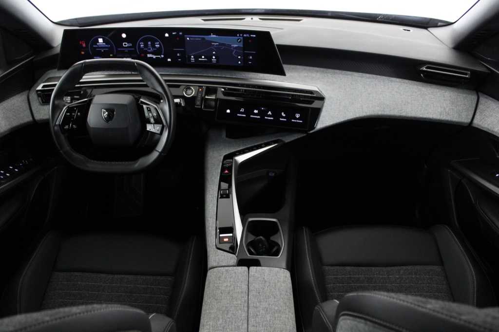 peugeot-5008-2025-hibrido-1199cc