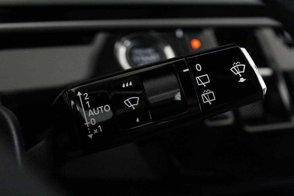 peugeot-5008-2025-hibrido-1199cc