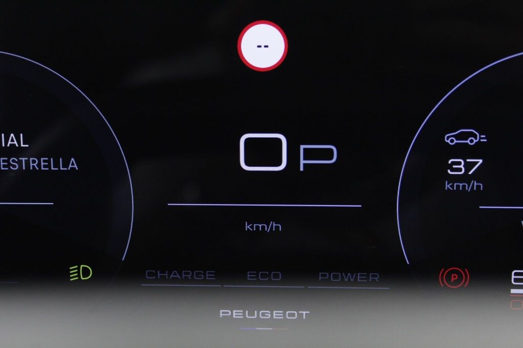 peugeot-5008-2025-hibrido-1199cc